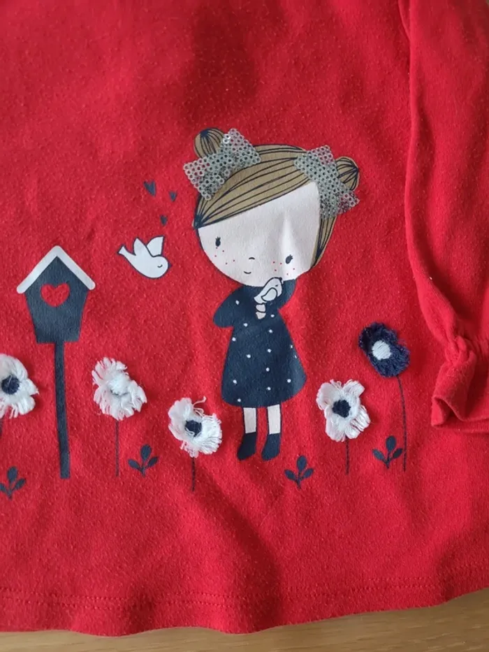 T-shirt fleur rouge 12 mois - photo numéro 2