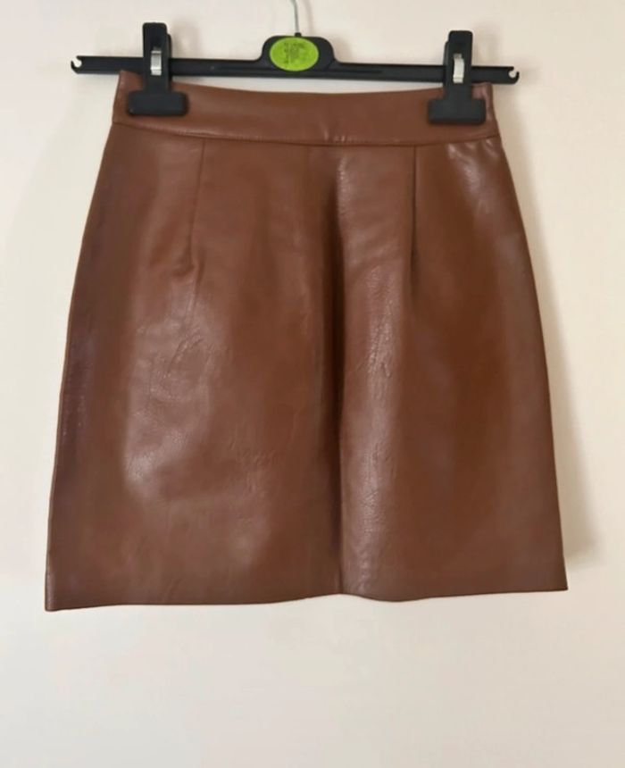 Jupe en cuir brodée, marron, Stradivarius - photo numéro 6
