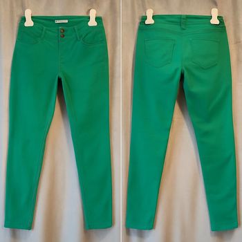 💚 Pantalon slim vert tendance – Taille 42 – Confort & style garanti !