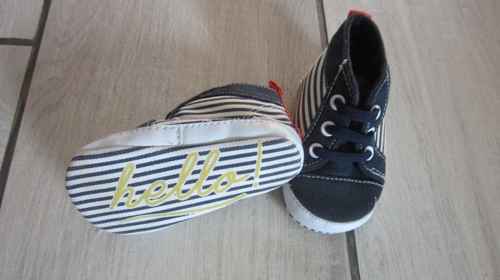 Chaussures forme baskets hautes - photo numéro 2