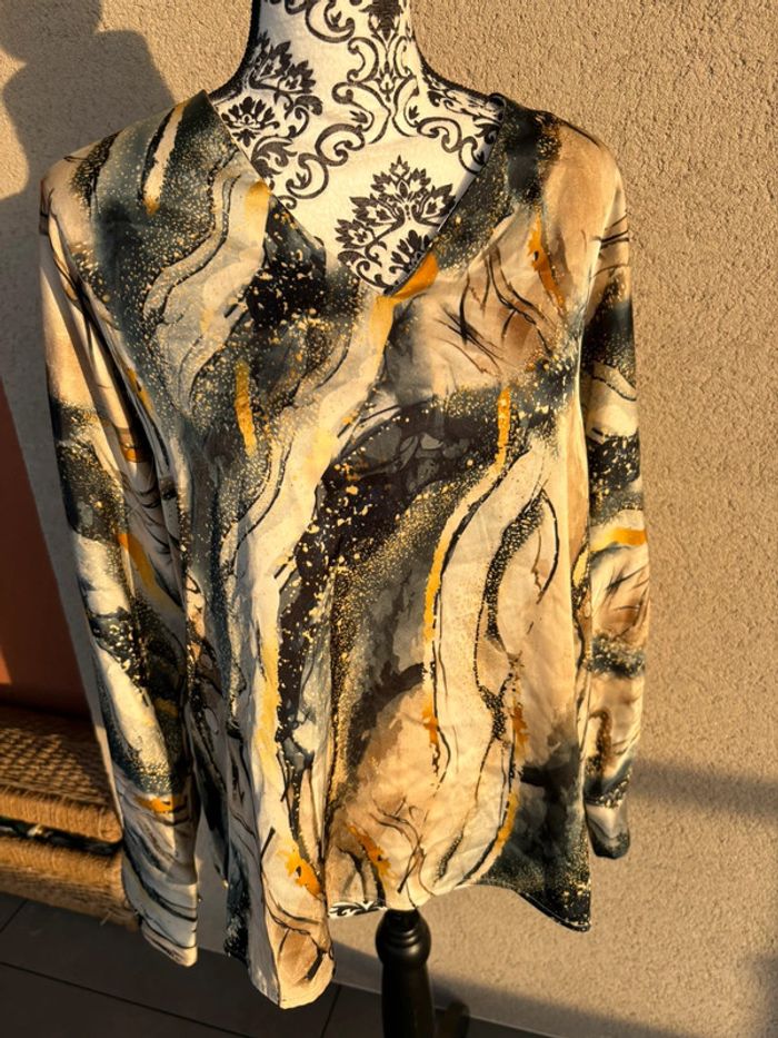 Magnifique blouse unika neuve sans étiquette, taille 40 (L) femme - photo numéro 8