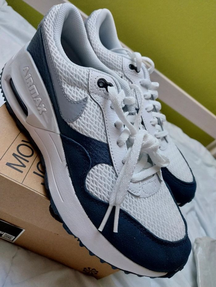 Baskets Nike air max neuves