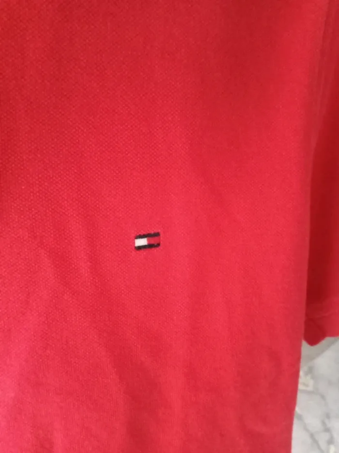 Polo  rouge tommy Hilfiger - photo numéro 2