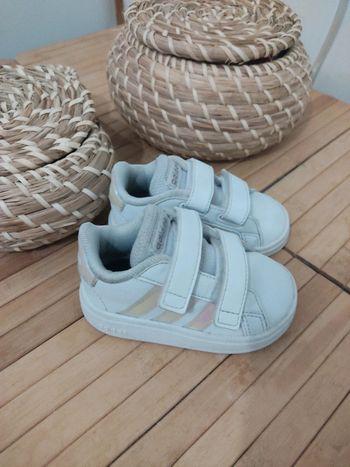 Basket à scratch adidas