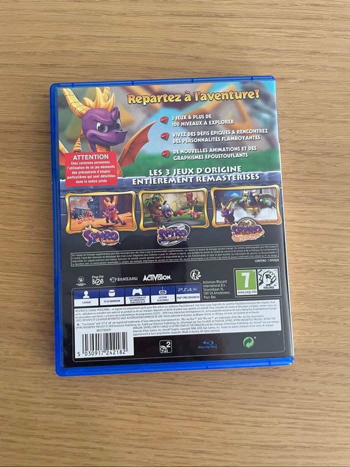 🎃 SPYRO - photo numéro 3