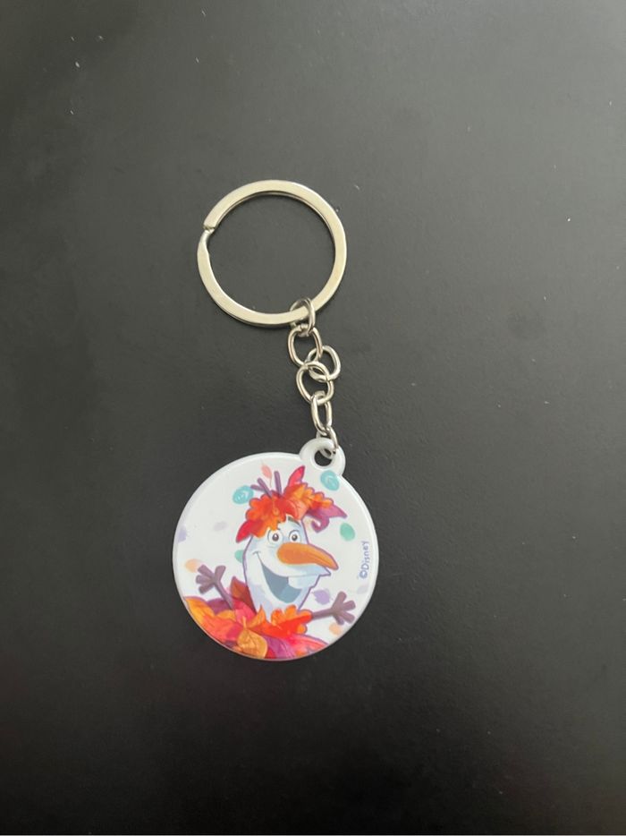 Porte clé olaf reine des neiges