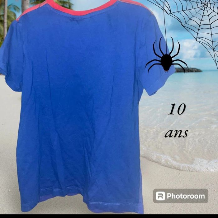 Ensemble maillot manches courtes et short spiderman bleu et rouge - photo numéro 3