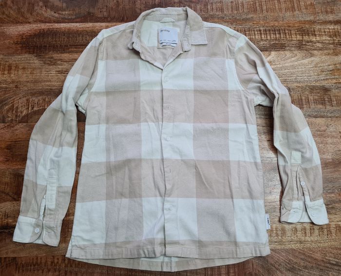 Chemise à carreaux hiver taille s Bershka - photo numéro 2