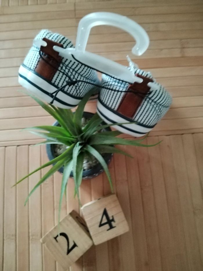 Chaussures neuves 24 h&m - photo numéro 2