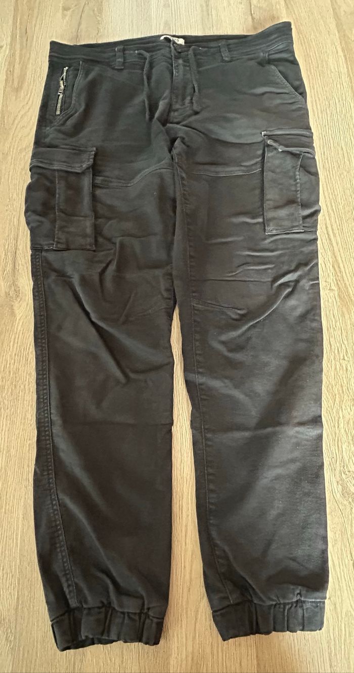 Pantalon cargo - photo numéro 2