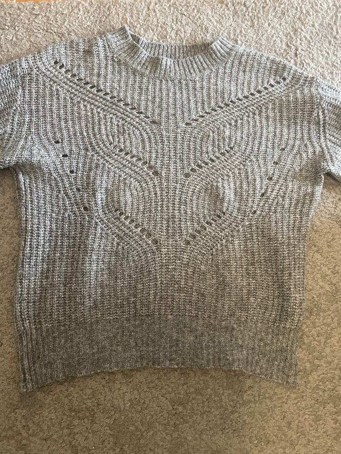 Pull en laine gris - photo numéro 2