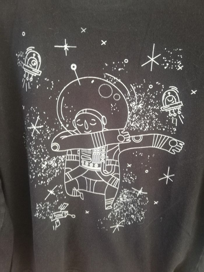 Tshirt à manches longues noir phosphorescent T8ans - photo numéro 4