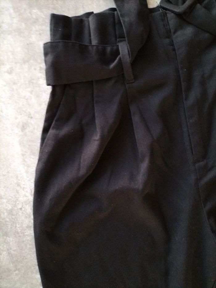 Pantalon noir - photo numéro 4