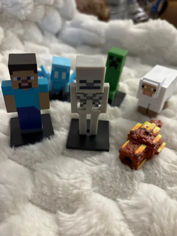 Lot de 6 figurines minecraft - photo numéro 2
