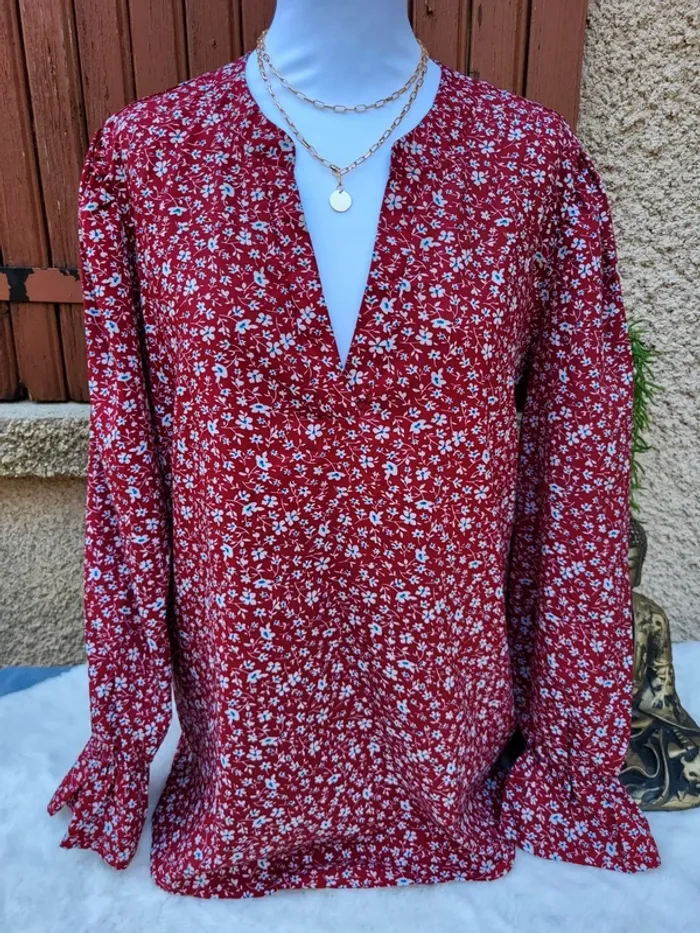 Blouse fleuri fluide bordeaux blanc taille 48 - photo numéro 2