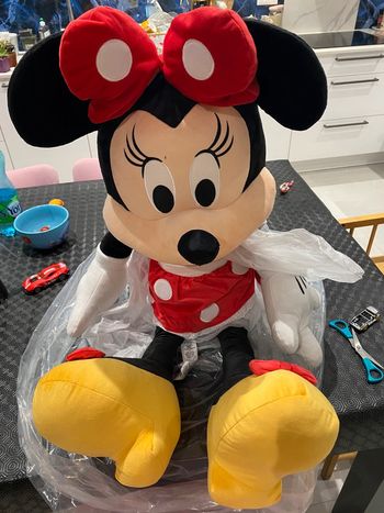 Peluche geante minnie disney