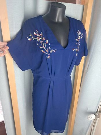 One step robe été habillée T.42 en tbe