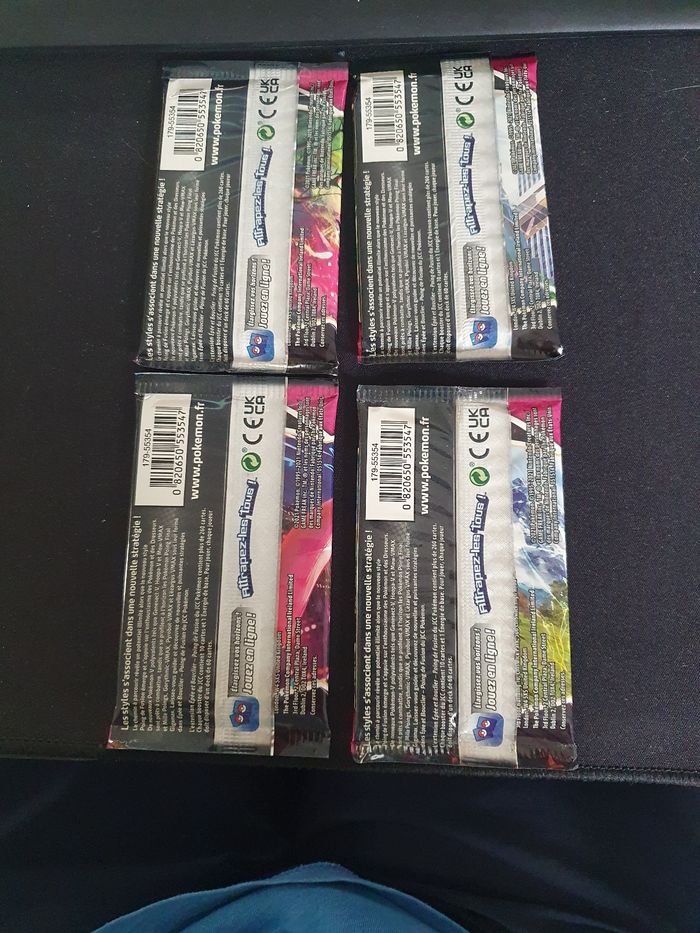 Arset 4 boosters pokemon poing de fusion fr - photo numéro 2