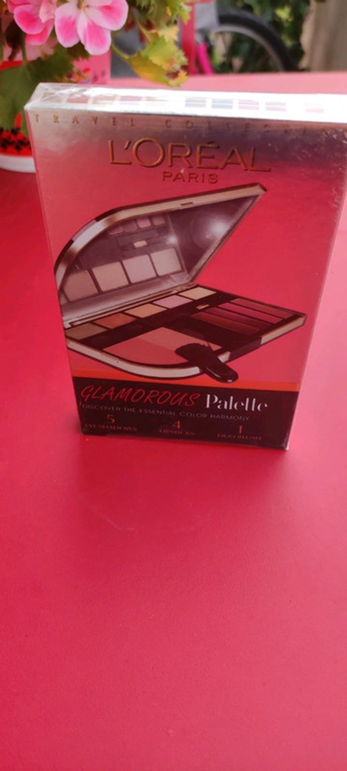Magnifique pallette de maquillage Glamourous pallette de la marque L'Oréal - photo numéro 7