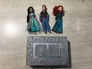 Lot 3 figurines disney