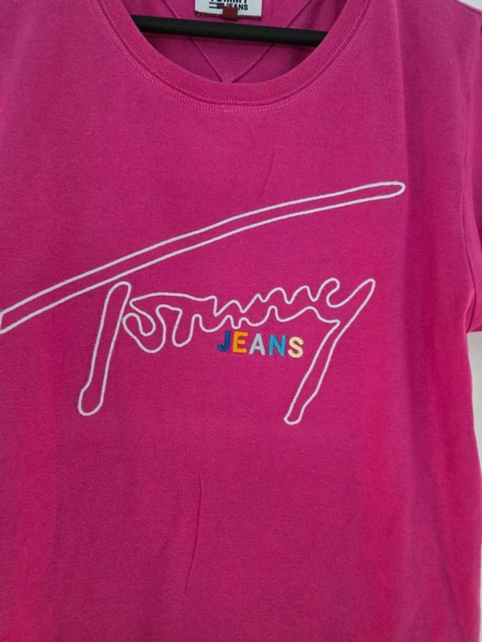 Tee shirt rose tommy - photo numéro 2