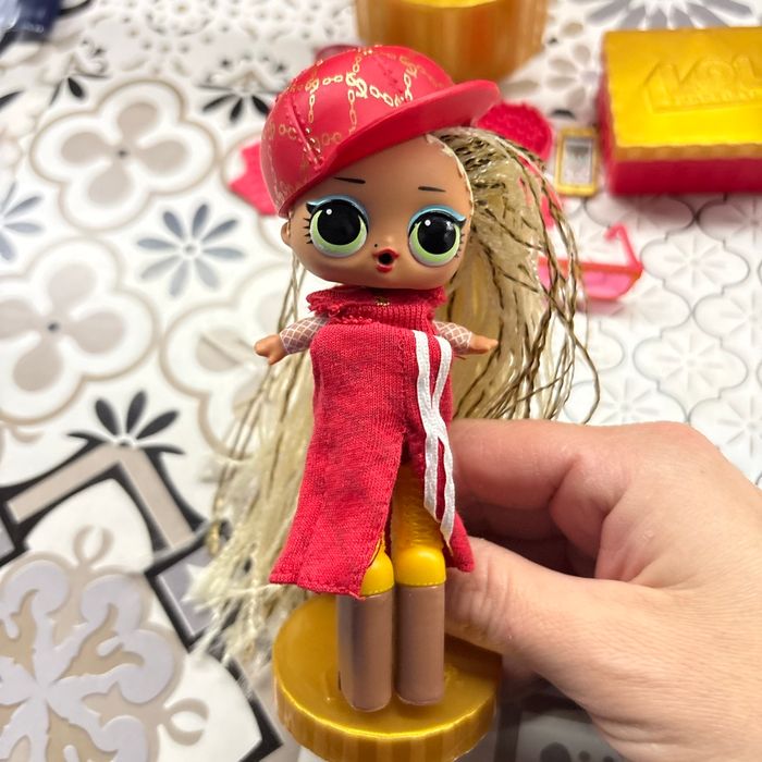 Poupée lol - photo numéro 3