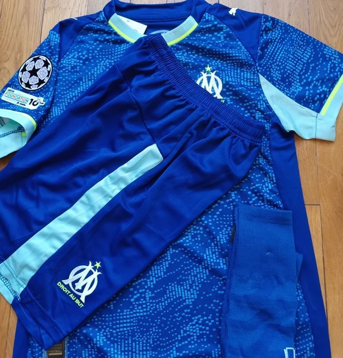 Maillot Om taille 12  ans modèle third Europe 2026 complet - photo numéro 6