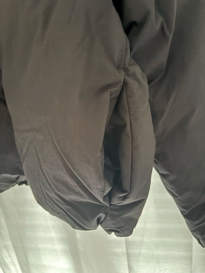 🖤 Doudoune d’hiver noire Jennyfer – Taille M – Neuve - photo numéro 4