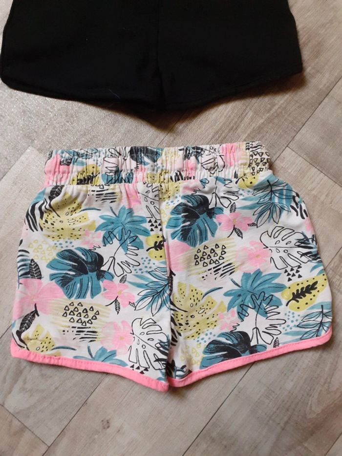 Lot 2 shorts fille 4 ans - photo numéro 4