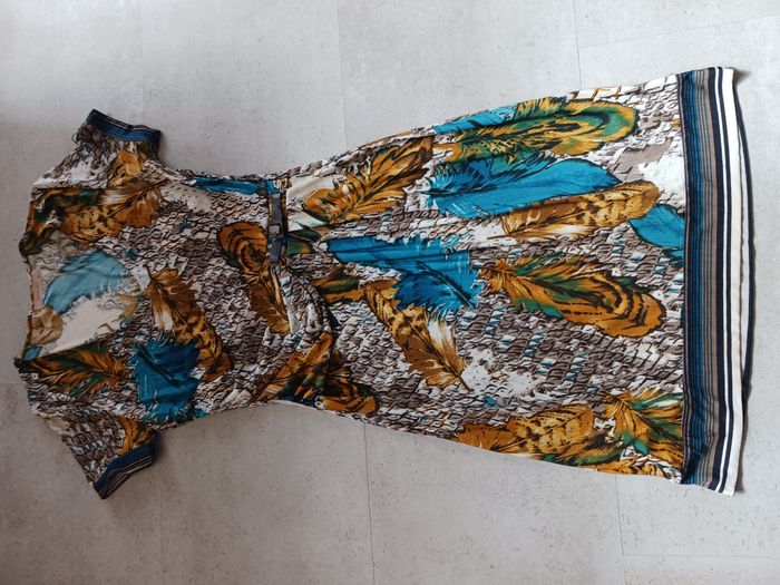 robe fluide imprimée colorée Taille S-M Good Luck - photo numéro 2