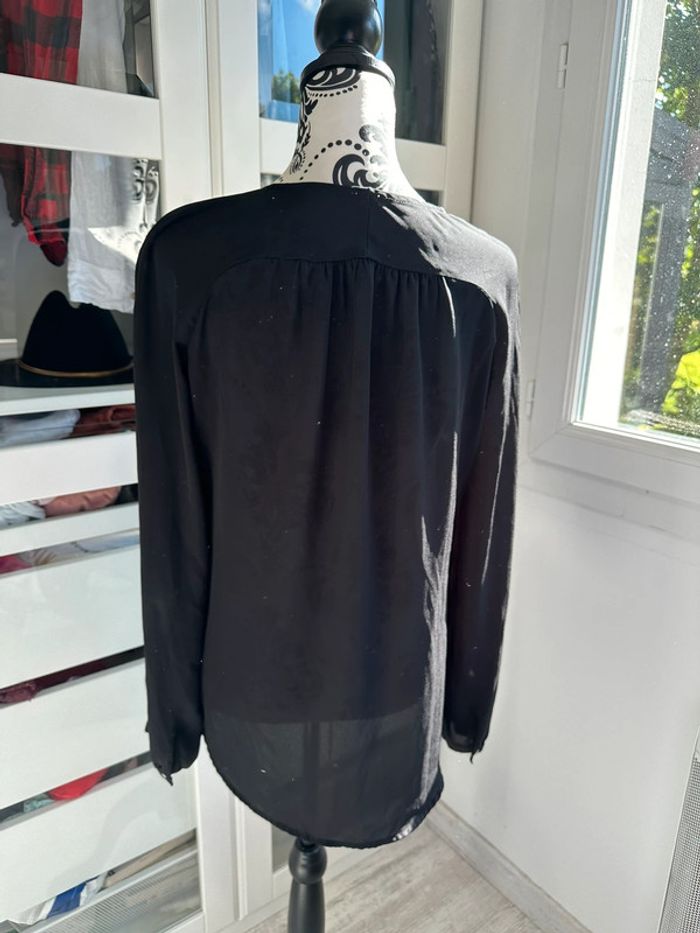 Blouse noire - photo numéro 4