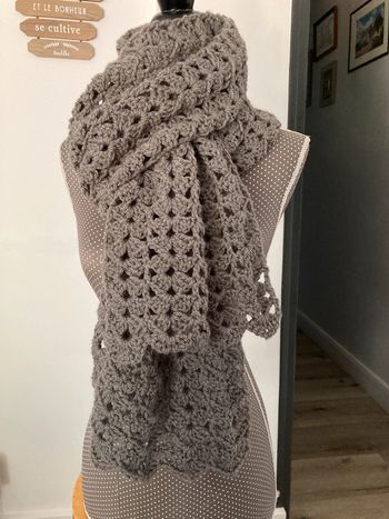 Écharpe crochet fait main