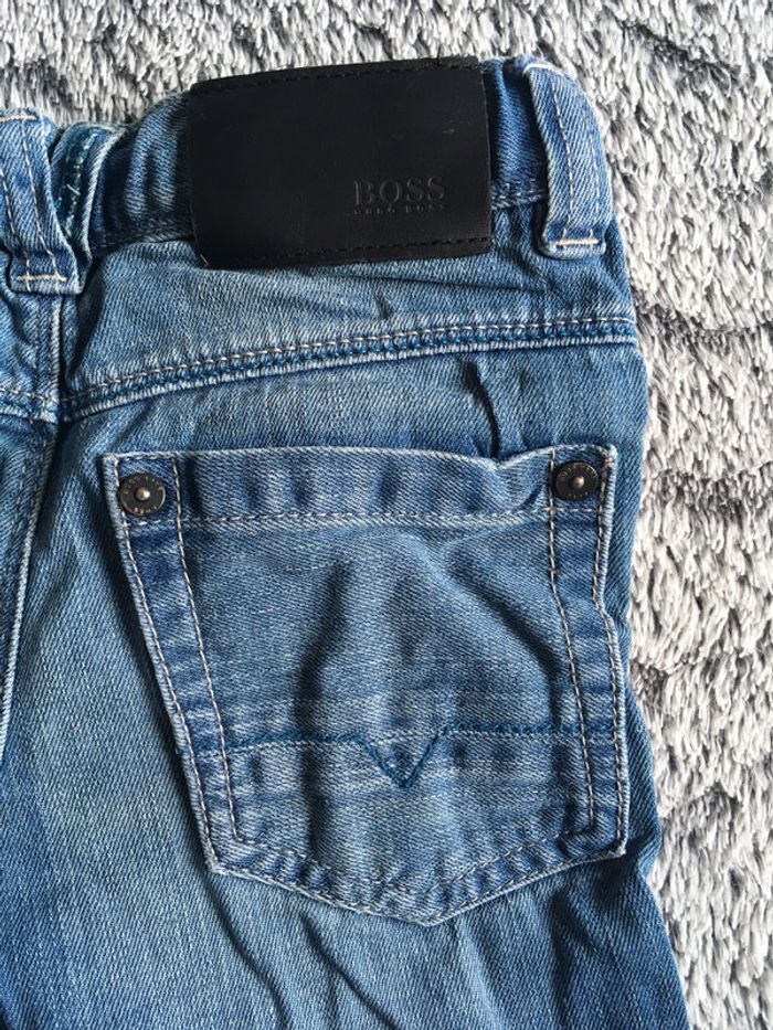 Jeans Hugo Boss - 6 ans - photo numéro 5