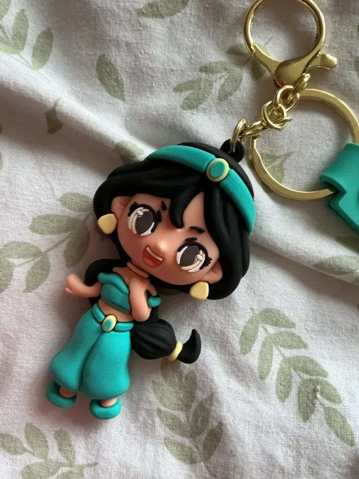 porte clés Disney Princesse Jasmine Aladdin REF 9 - photo numéro 2
