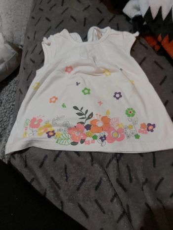 Tshirt taille 74cm 9 mois c&a