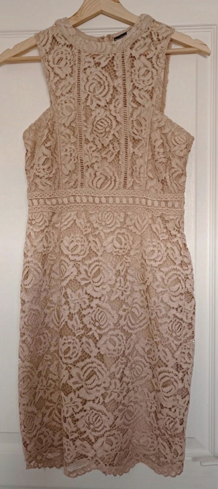 Robe Courte Sans Manches Beige/Rosé Boohoo Femme