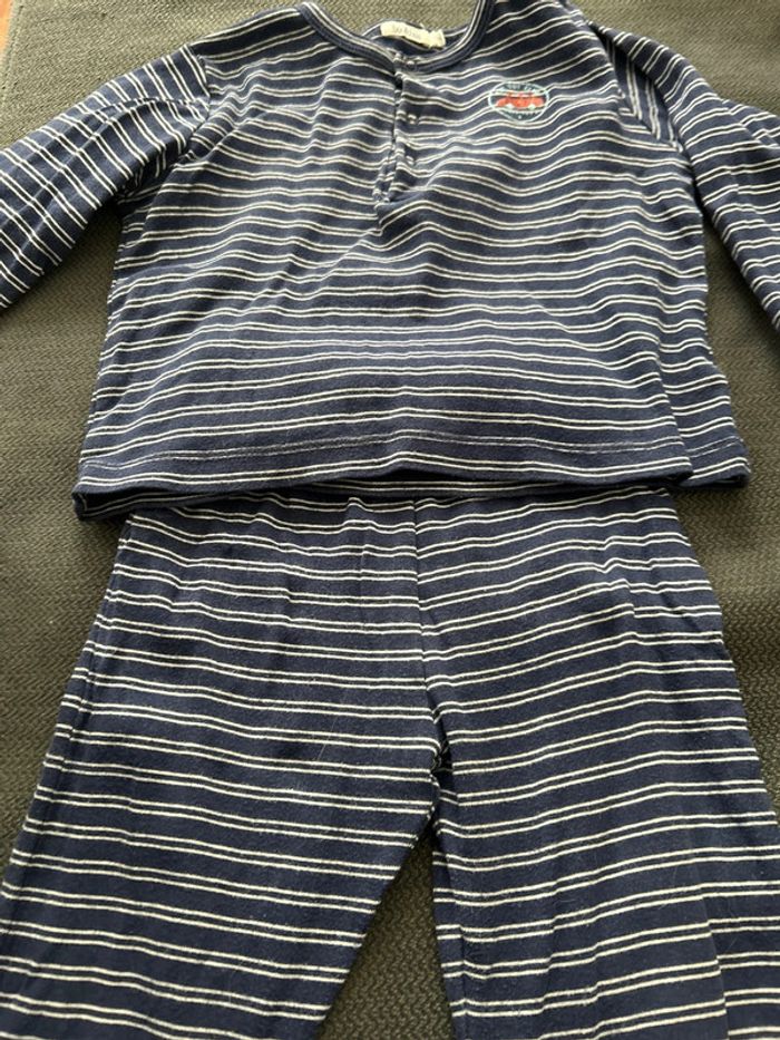 Pyjama - photo numéro 2