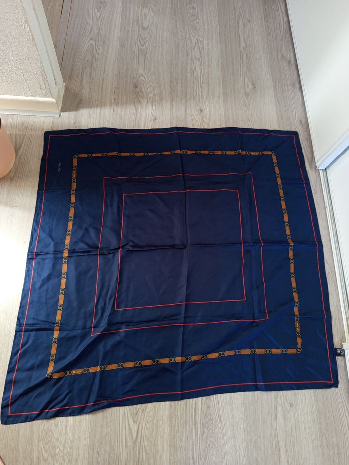 Foulard - photo numéro 3
