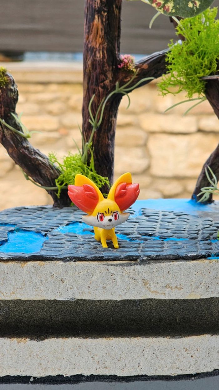 Super figurine Pokemon Feunnec - photo numéro 2