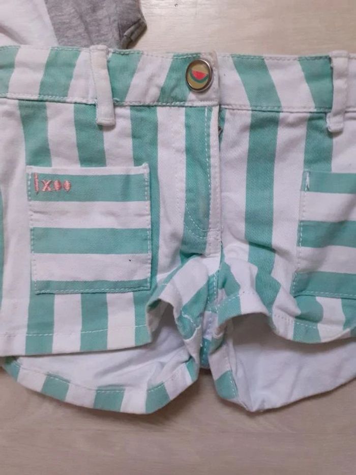 Short et tee-shirt 4 ans - photo numéro 2