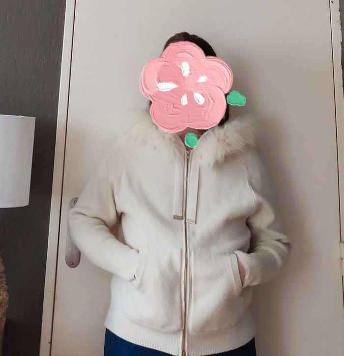 Gilet/ veste capuche fourrure t3 - photo numéro 2