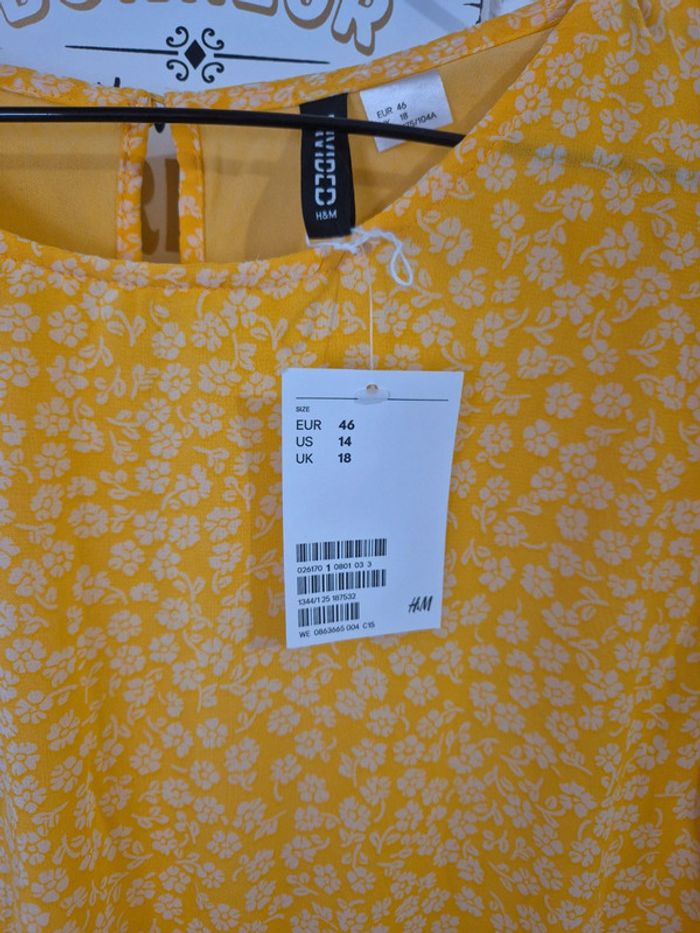 Magnifique robe jaune à fleurs jolis volants parfait pour le printemps/été H&M taille 46 - photo numéro 7