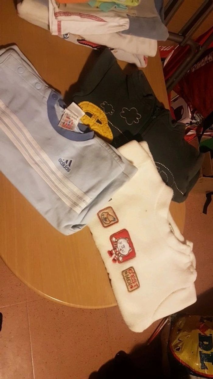 Lot 18 mois garçon - photo numéro 3