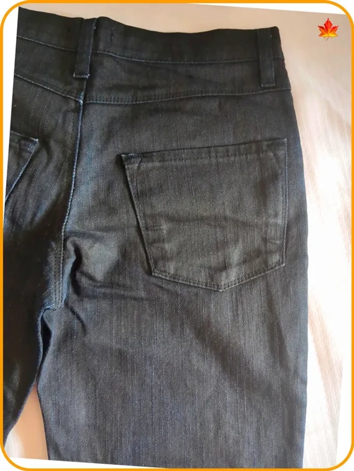 Magnifique jeans Claudie Pierlot - photo numéro 7