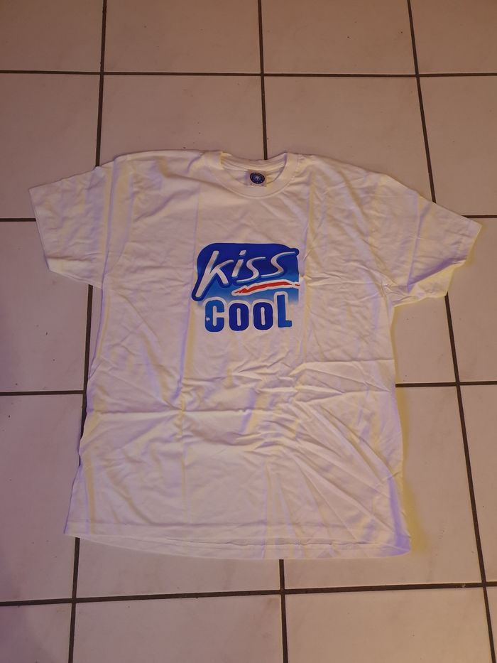 T-shirt collector "Kiss cool" de Krema