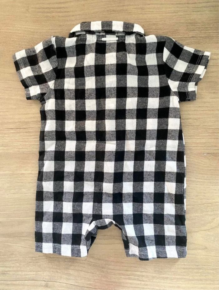 Combinaison bébé garçon 9 mois – carreaux noir et blanc - photo numéro 3