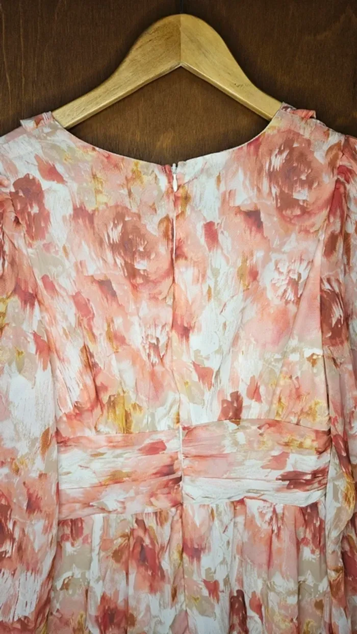Magnifique robe shein Taille 36 - photo numéro 3