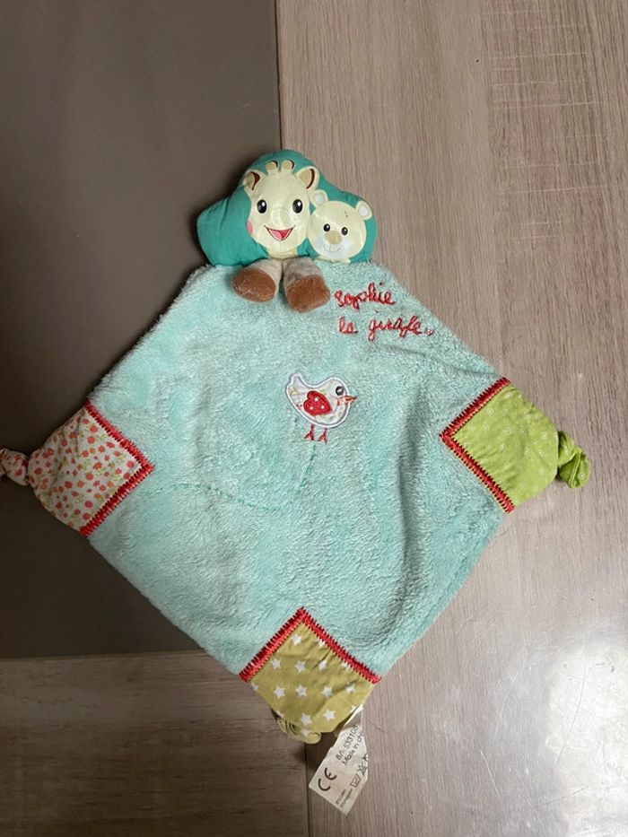 Doudou Sophie la girafe