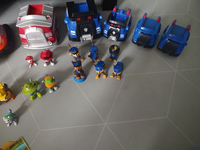🐶 GROS LOT Pat' Patrouille – figurines + véhicules + accessoires 🚓🚒 - photo numéro 3