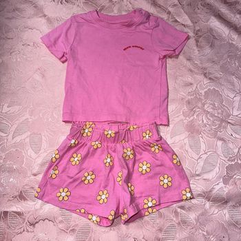 Ensemble tenue